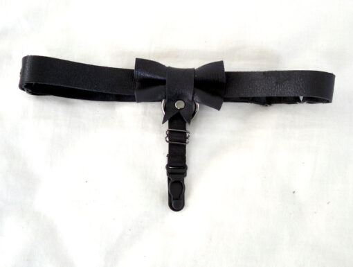 bow leather garter band, gothic lolita stocking suspender, love lorn lingerie