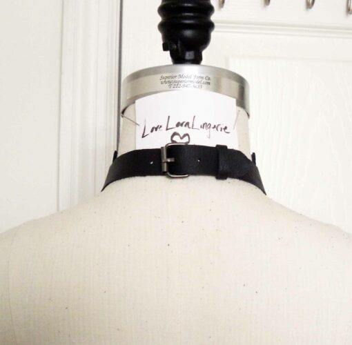 love lorn lingerie, black leather oxford collar, leather collar, gothic fashion, visual kei, lolita accessory, leather jewelry