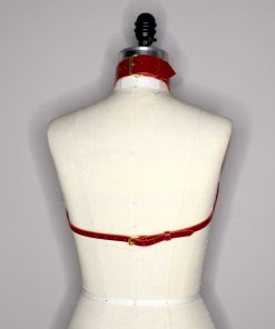 wide collar harness